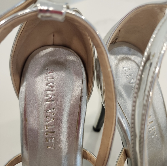 Alvin Valley Silver Heels - Picture 5 of 11